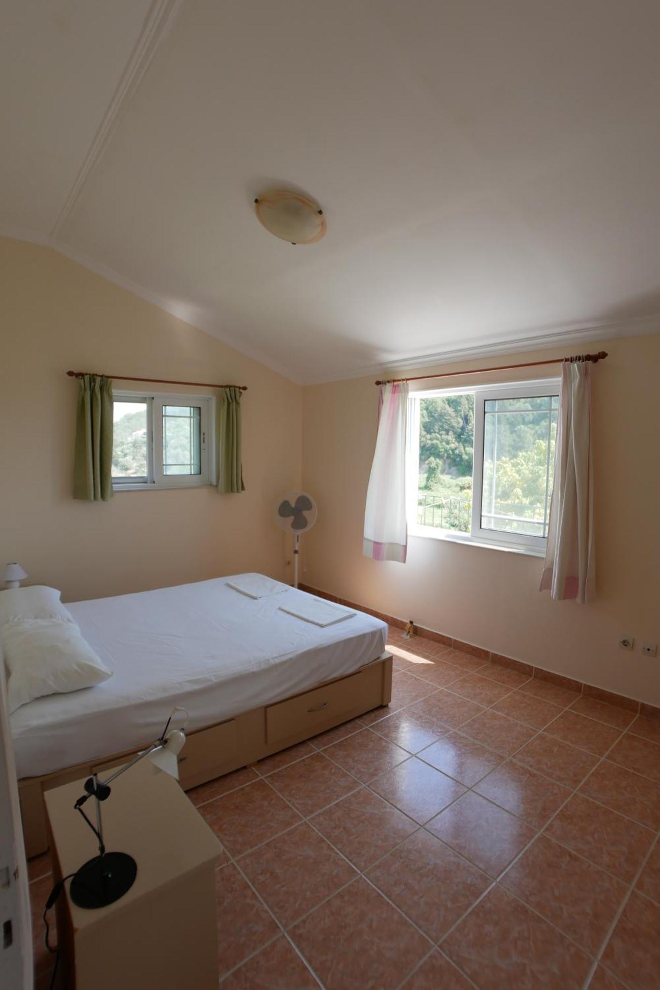 Apartment Vania Gardenos Vitaládes