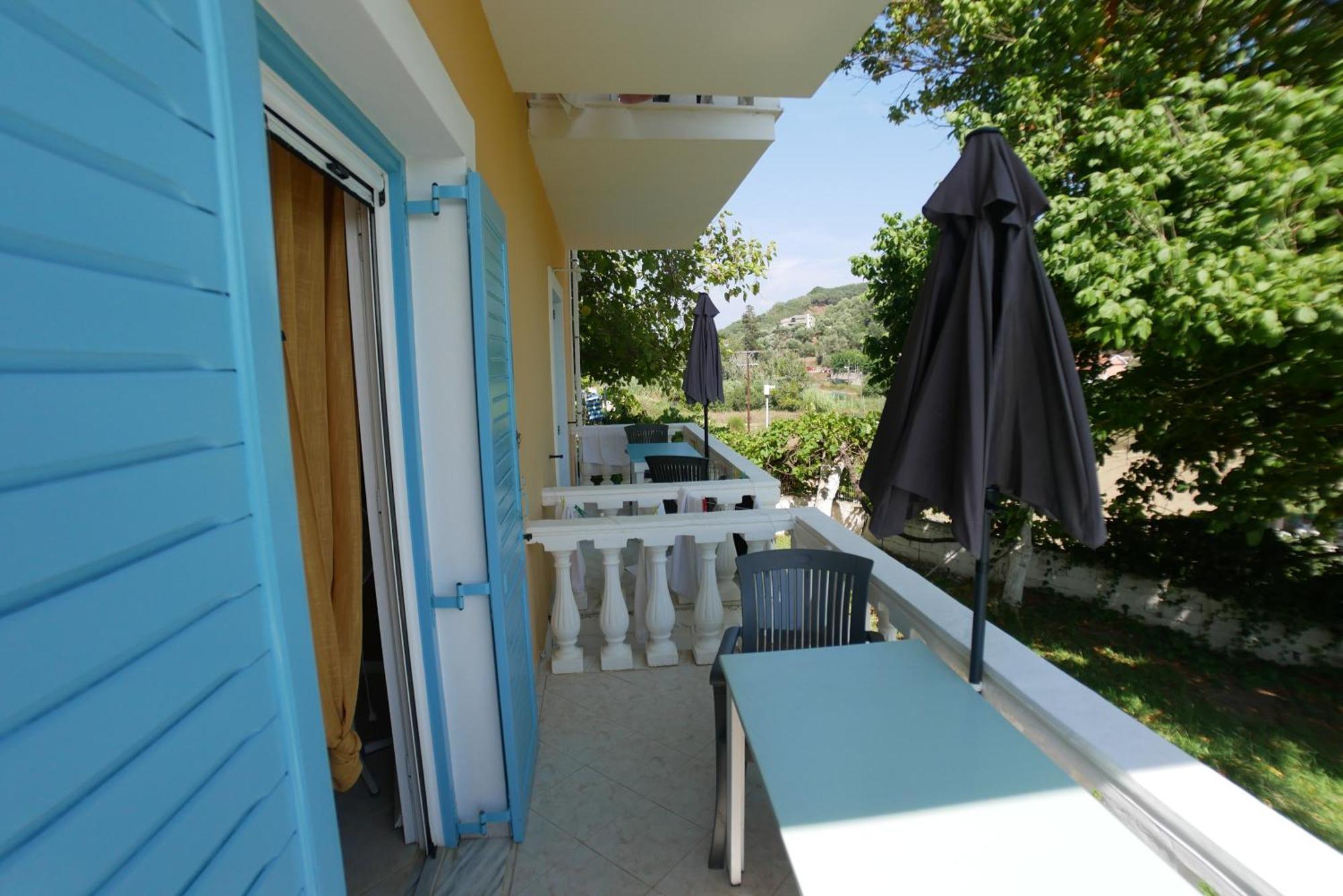 Vania Gardenos Appartement *