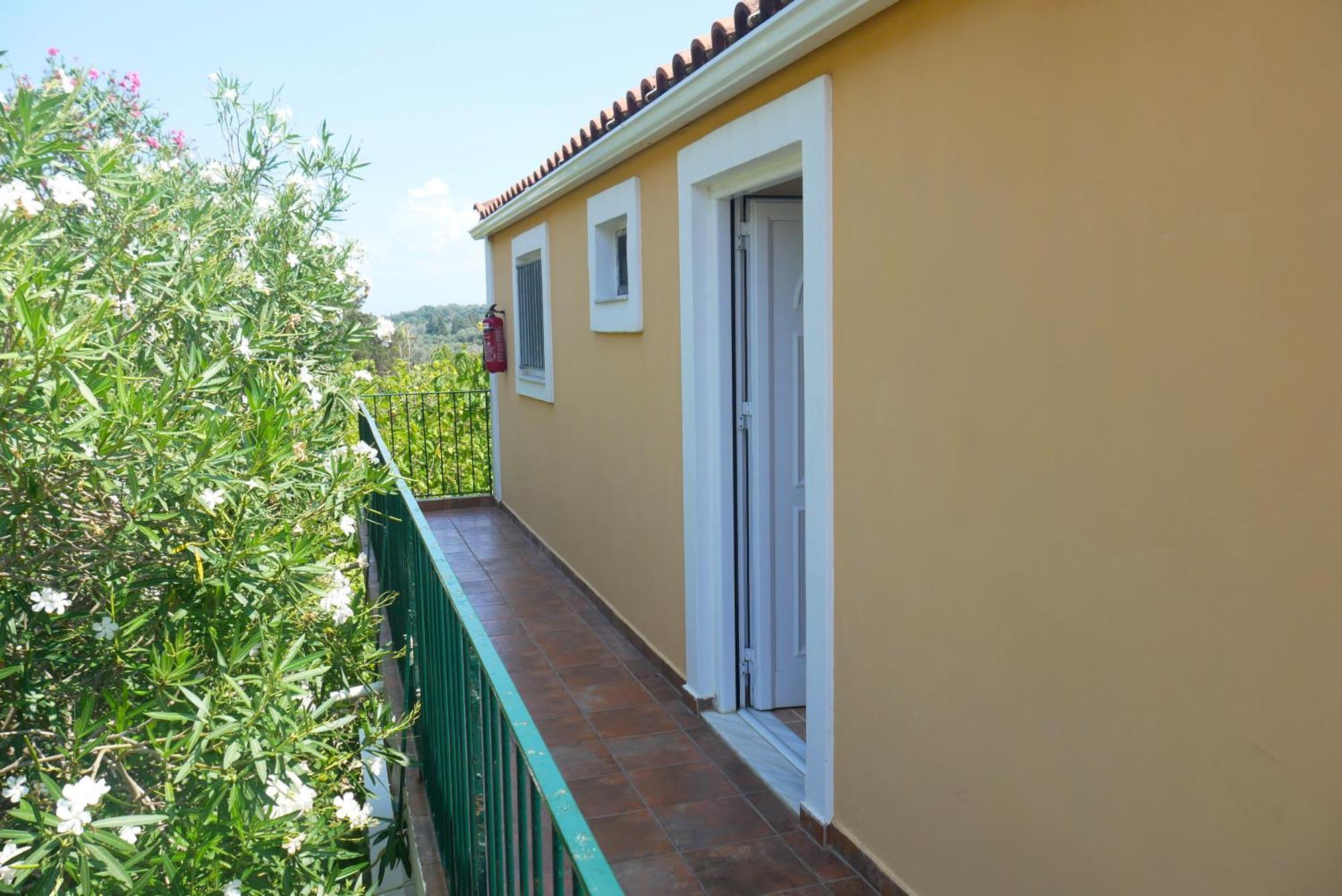 Vania Gardenos Appartement